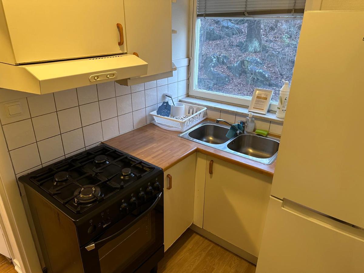 Mysiga Och Smidiga Lagenheter I Lejlighed *